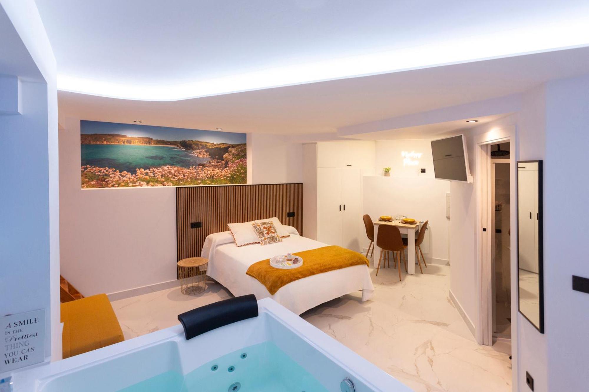 Apartamentos Triple M Malpica Bagian luar foto