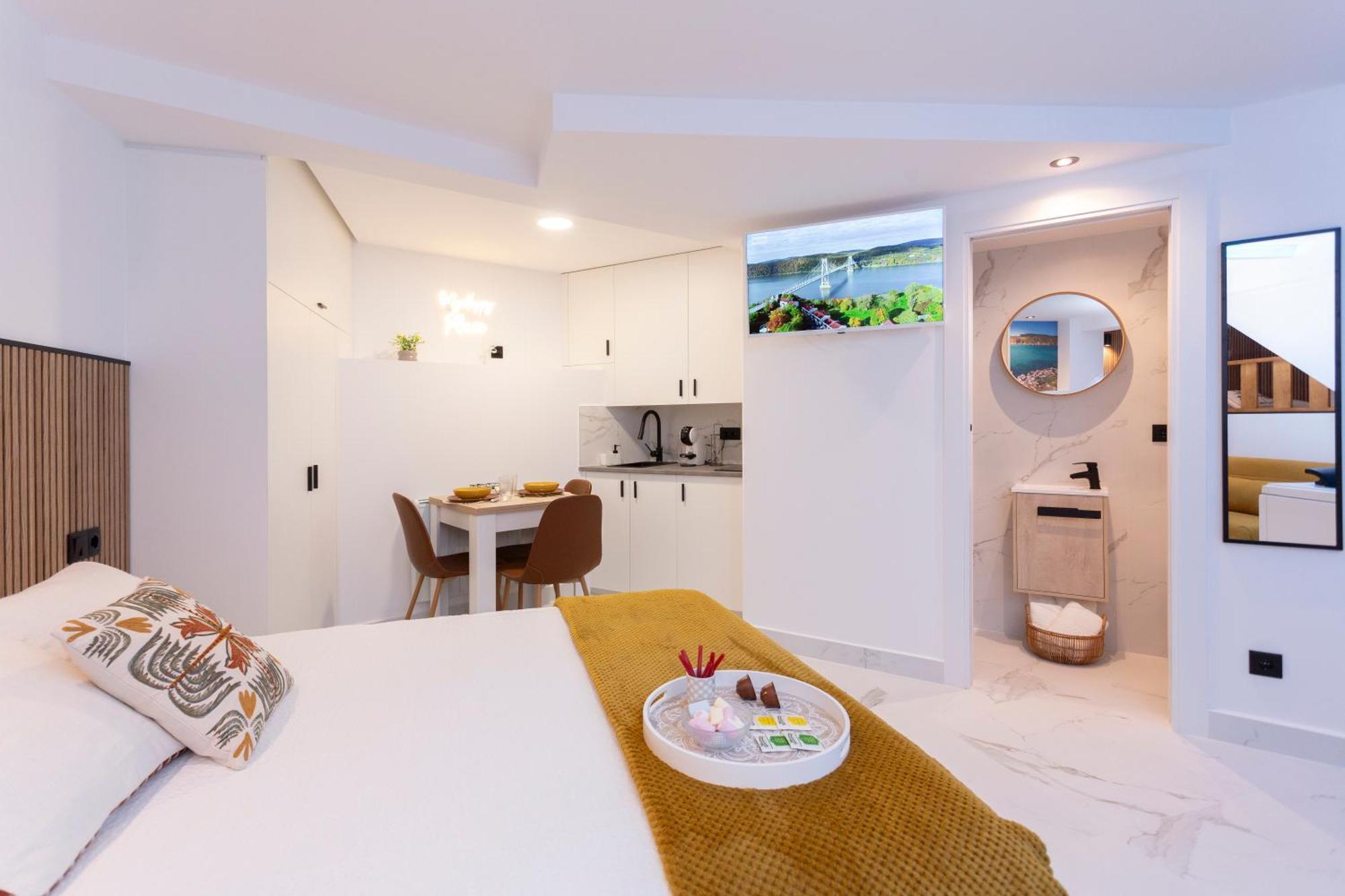 Apartamentos Triple M Malpica Bagian luar foto