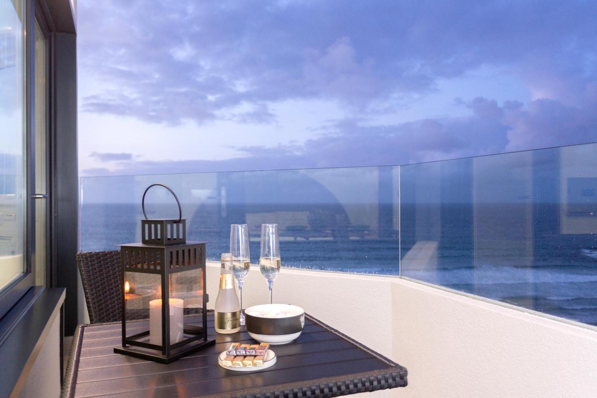 Apartamentos Triple M Malpica Bagian luar foto